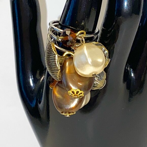 Vintage Beaded Statement Ring Golden Brown White Clear Prom Wedding - Picture 2 of 6